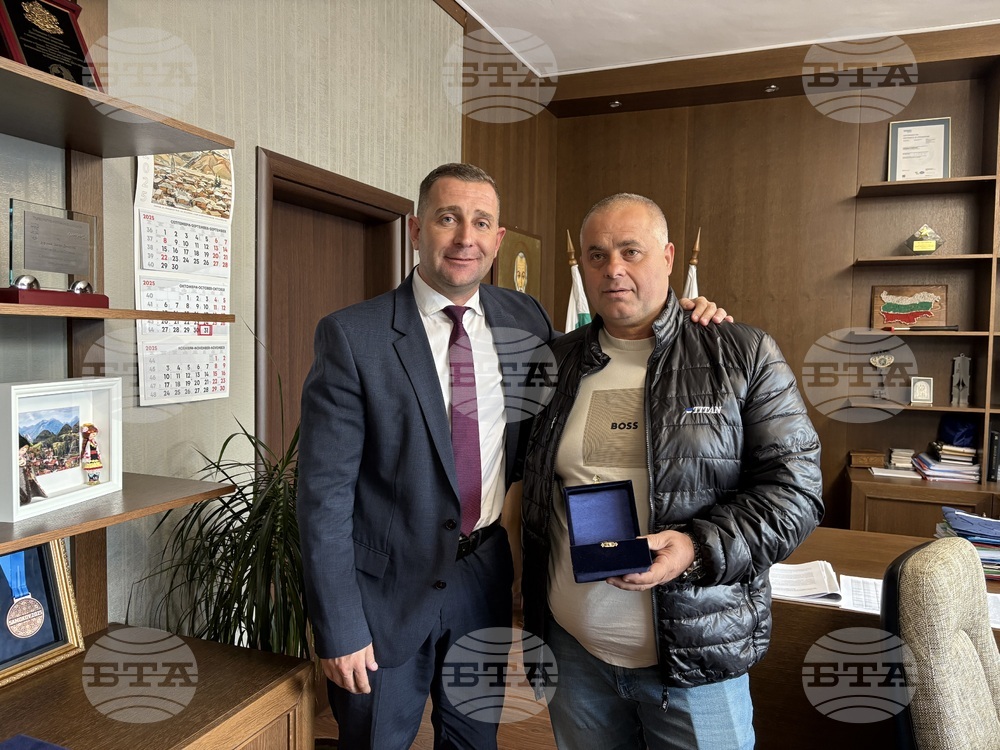 Самоков - Натали Тасева - Пресиян Генов - награждаване