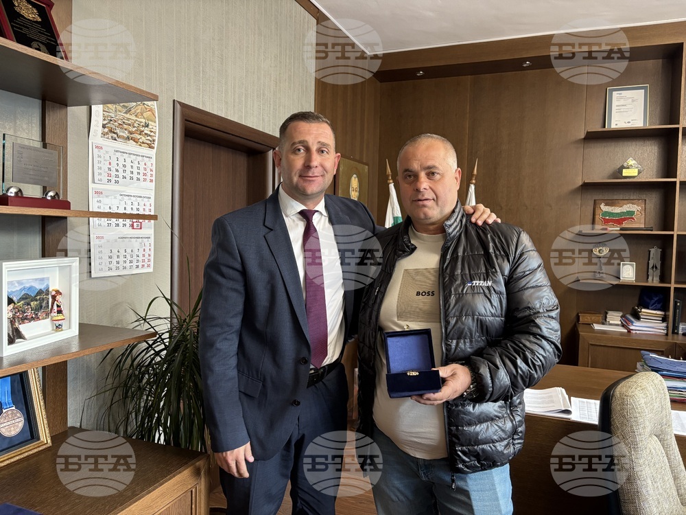 Самоков - Натали Тасева - Пресиян Генов - награждаване