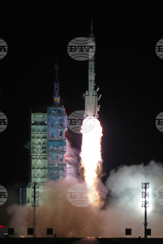 Китайската космическа мисия „Шънчжоу-21“ бе изстреляна към орбиталната станция „Тянгун"