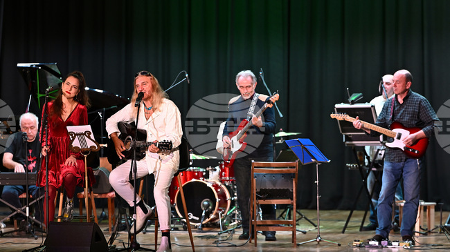 С концерт на Костадин Георгиев – Калки и група „Медикус“ Монтана чества Деня на народните будители