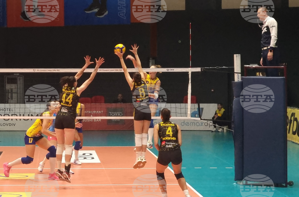 Победи за шампиона Марица (Пловдив) и вицешампиона Левски София в третия кръг от женското волейболно първенство