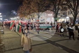 Перник - „Седмица на будителите“ - ученици - факелно шествие