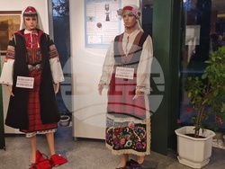 Разград - изложба - носии и шевици