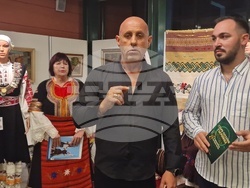 Разград - изложба - носии и шевици