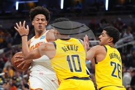 Hawks Pacers Basketball