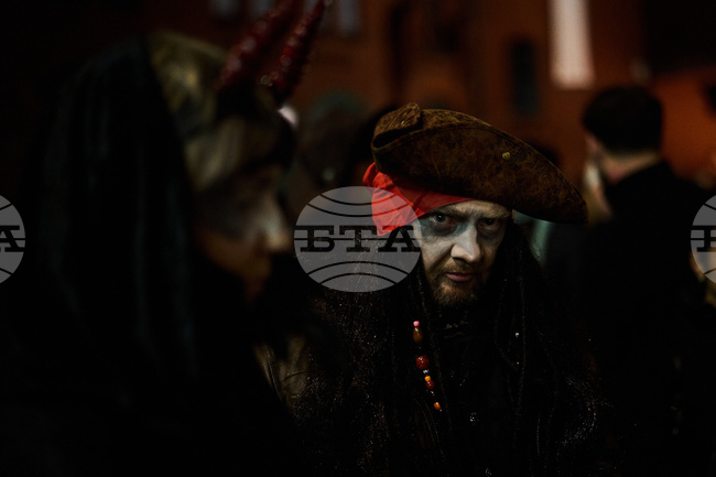 Няколко души припаднаха внезапно по време на голямо Хелоуин парти в Щутгарт