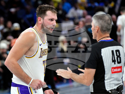 Lakers Grizzlies Basketball