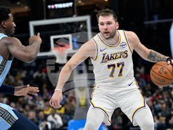 Lakers Grizzlies Basketball