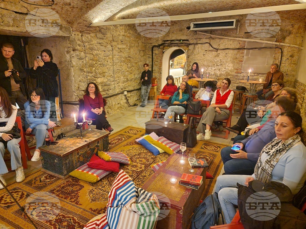 Велико Търново - Галин Никифоров гостува в литературния формат „Близък прочит“