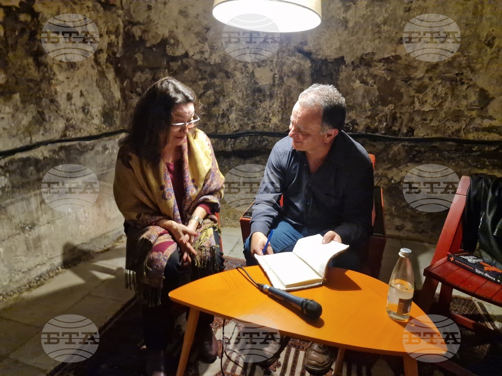 Велико Търново - Галин Никифоров гостува в литературния формат „Близък прочит“