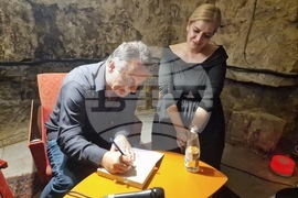 Велико Търново - Галин Никифоров гостува в литературния формат „Близък прочит“