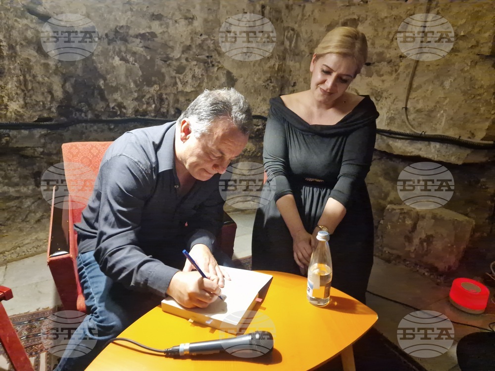 Велико Търново - Галин Никифоров гостува в литературния формат „Близък прочит“