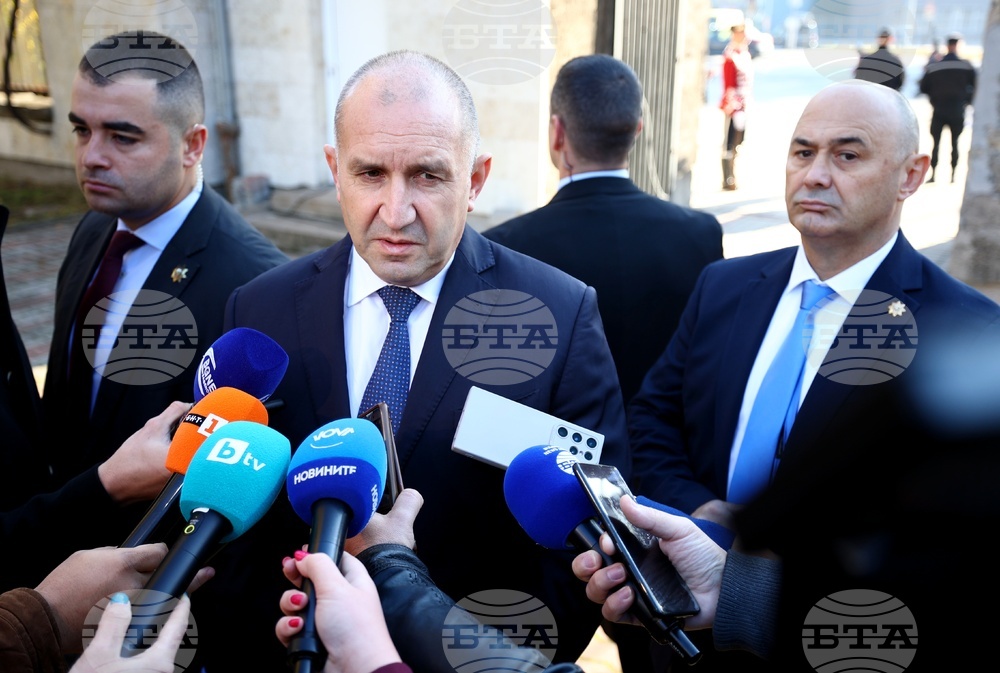 Asked Whether He Plans to Set Up Own Political Party, President Radev Says "People Everywhere Insist"