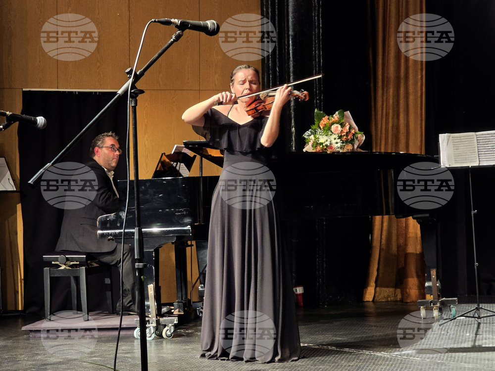 Сливен - концерт-спектакъл „Музика от сърцето“