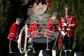 Военен мавзолей-костница - заупокойна панихида за Архангелова задушница