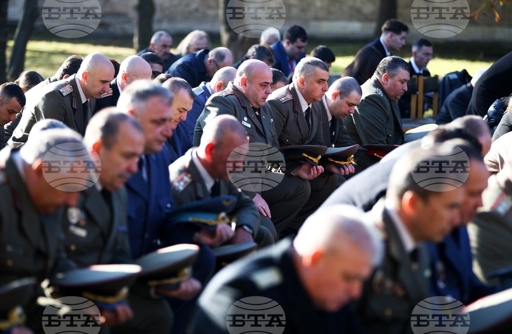 Военен мавзолей-костница - заупокойна панихида за Архангелова задушница