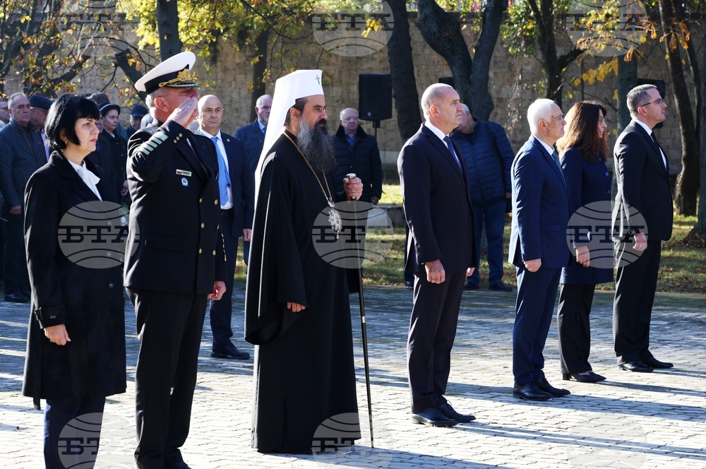 Военен мавзолей-костница - заупокойна панихида за Архангелова задушница
