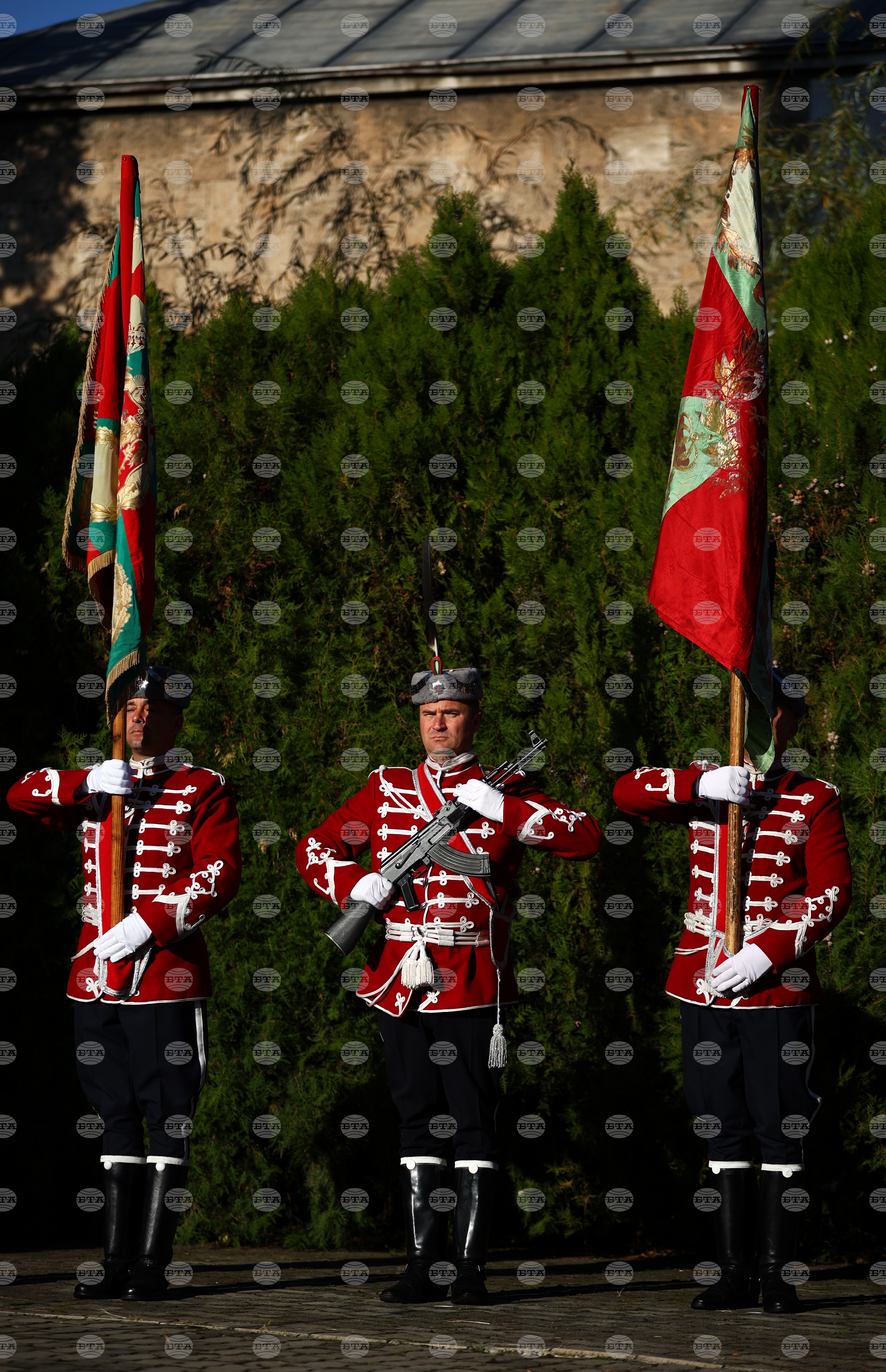 Военен мавзолей-костница - заупокойна панихида за Архангелова задушница