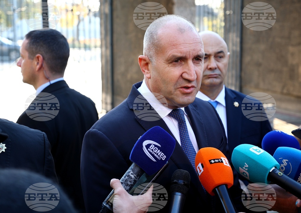 President Radev: Government Welcomed Convergence Report with Fanfare, Stayed Silent over Budget Submission Deadline
