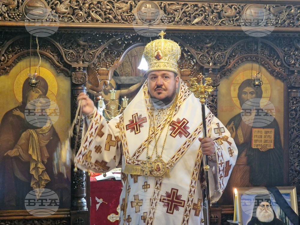 Стара Загора - заупокойна литургия - храм „Свети Теодор Тирон“