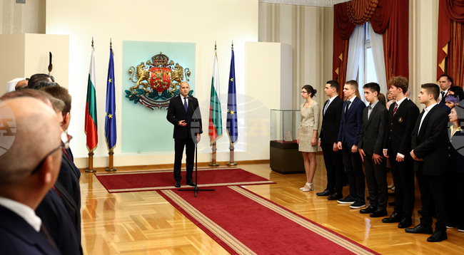 Духовността и просвещението са в основата на единството, напредъка и самочувствието на българската нация, заяви президентът Румен Радев