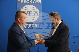 Украйна - Национален пресклуб на БТА в Одеса - Илия Луков - посещение