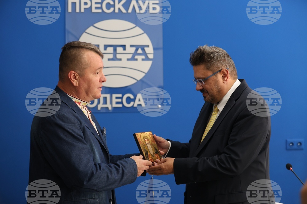 Украйна - Национален пресклуб на БТА в Одеса - Илия Луков - посещение