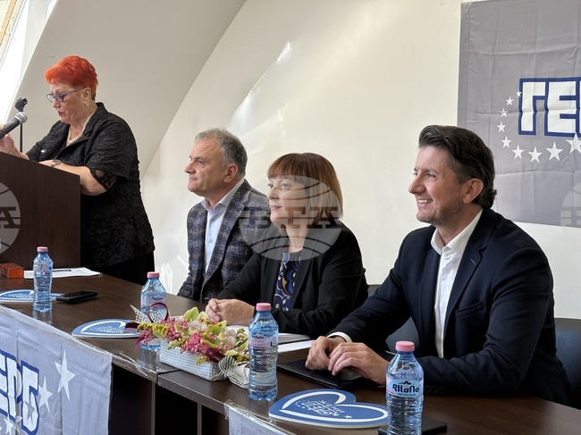 Министър Мирослав Боршош участва в създаването на секторен съвет "Туризъм" към Жени - ГЕРБ в Самоков