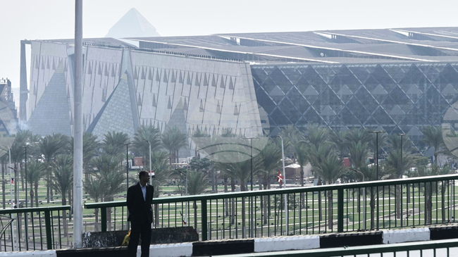 Египет откри официално Големия египетски музей край пирамидите в Гиза