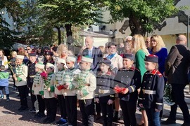 Нова Загора - паметник на Стоян Омарчевски - откриване