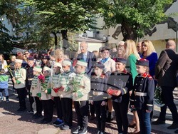 Нова Загора - паметник на Стоян Омарчевски - откриване