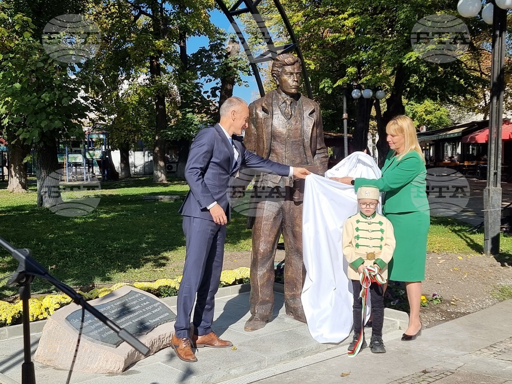 Средствата за образование ще нараснат и ще позволят увеличение на възнагражденията, каза в Нова Загора министър Красимир Вълчев