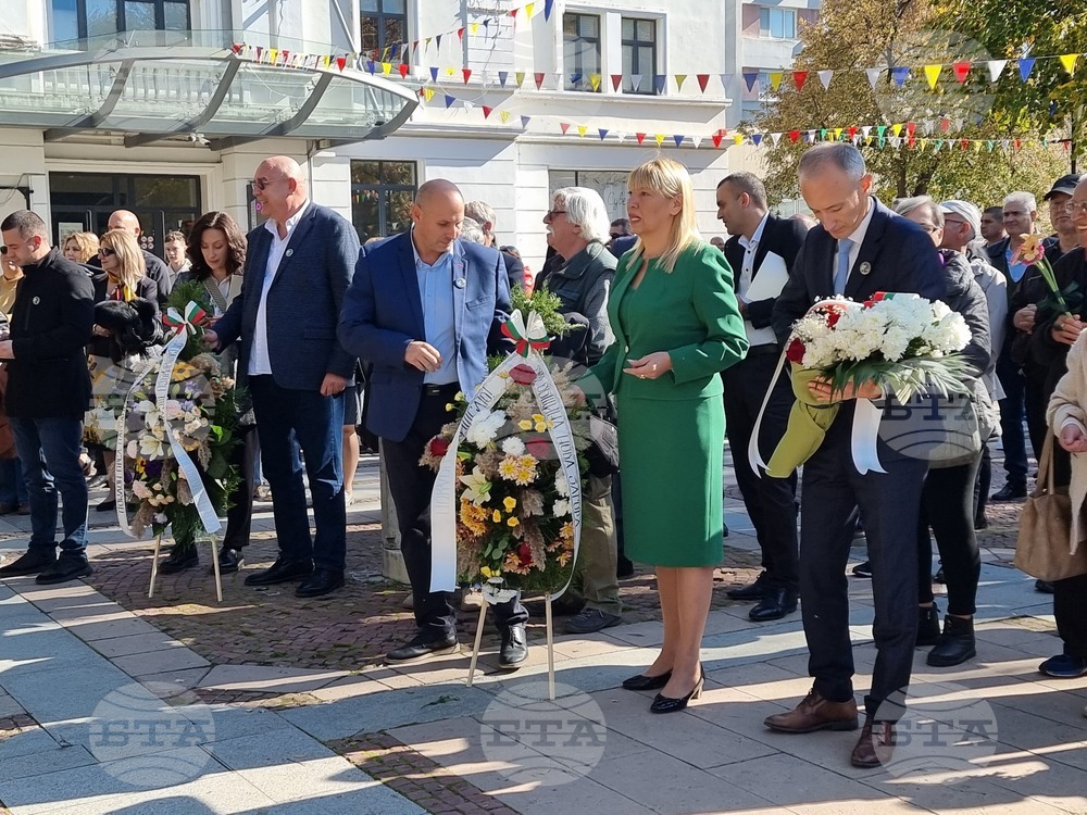 Нова Загора - паметник на Стоян Омарчевски - откриване