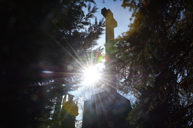 На Архангелова задушница Варна отдаде почит на загиналите български воини