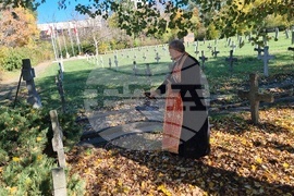 Добрич - панихида - Военно гробище-музей