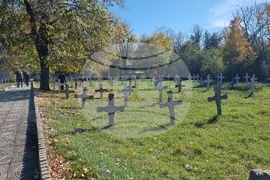 Добрич - панихида - Военно гробище-музей