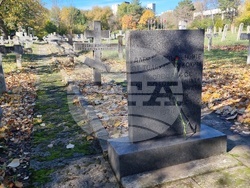 Добрич - панихида - Военно гробище-музей