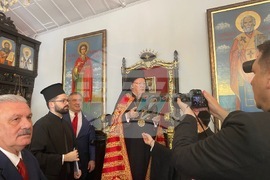 Турция - Истанбул - църква „Св. Иван Рилски“ - литургия