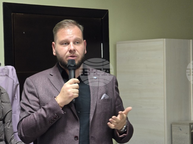 Враца се доказа през годините като център за младежка политика, каза зам.-министърът на младежта и спорта Петър Младенов