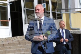 Разлог - Росен Желязков - училище - посещение