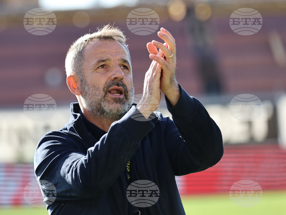 "Не показахме най-добрата си игра, но победата е най-важното нещо", каза старши треньорът на Локомотив (Пловдив) Душан Косич