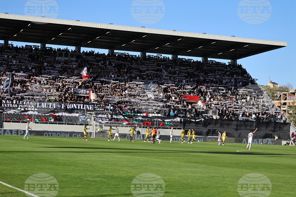 Пловдив приема първото издание на международния футболен турнир за ветерани „Съединени чрез спорта“