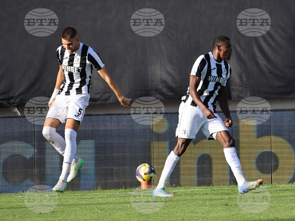 Локомотив Пловдив с минимален успех у дома срещу Берое