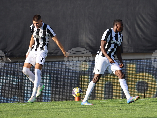 Традиционната анкета за най-добър футболист на Локомотив (Пловдив) за годината продължава до 23 ноември