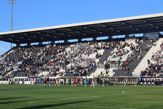 Локомотив (Пловдив) с официална позиция след прекратеното дерби с Ботев (Пловдив)