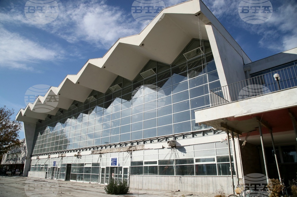 Сърбия - Нови Сад - шествие - тъжна годишнина