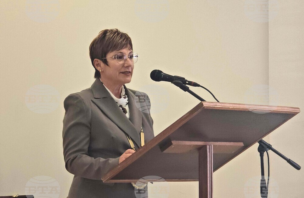 Тетевен - Общински съвет - тържествена сесия - почетен гражданин