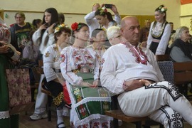 Село Кутово - читалище - „Златорожието танцува“ - проект