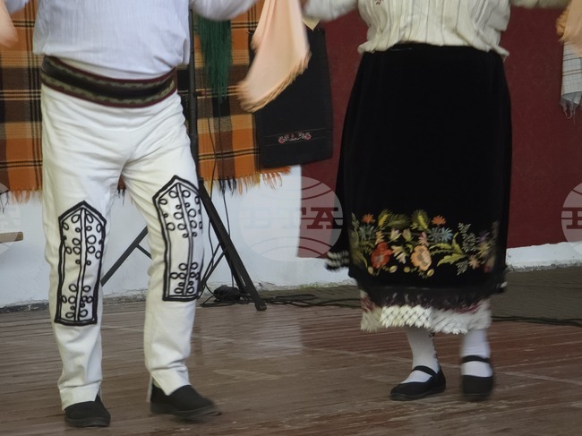 Проектът „Онлайн каталог с български хорà и танци“ ще бъде представен на 22 ноември в Копенхаген