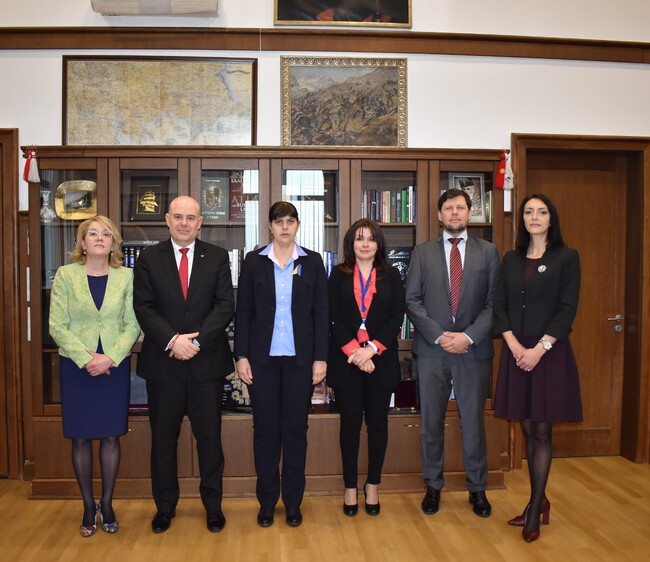 Главният прокурор Иван Гешев и главният прокурор на Европейската прокуратура Лаура Кьовеши проведоха работна среща